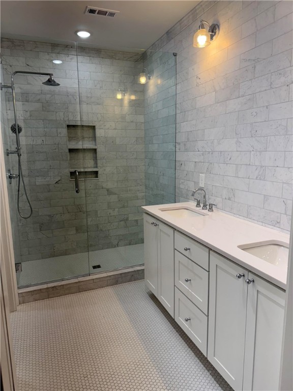 Pinnacle Vlg - Residential