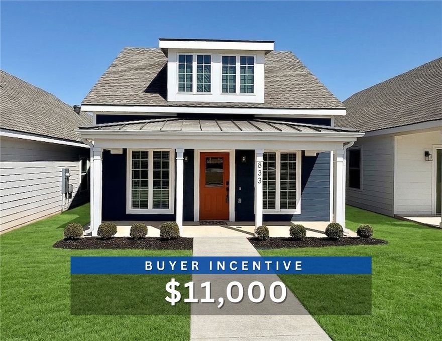 Unbeatable location near Crystal Bridges Museum, the Alice Walton School of Medicine, Downtown Bentonville & Walmart’s new campus. Enjoy a vibrant community with top-tier amenities, including a clubhouse, pool, pickleball court, dog park, yard maintenance & access to the countries top premier mountain biking trails. Faulkner floor plan boasts LVP flooring, crown molding, blinds, ample storage & quality throughout. The living room & dining area offer a seamless open floor plan, perfect for entertaining, with abundant natural light & smooth flow into the chef’s kitchen. Chef’s kitchen features 3cm granite countertops, Frigidaire stainless steel appliances, refrigerator, a pantry, tons of storage & abundant natural light. Spacious primary suite includes a perfect ensuite bathroom with walk-in tile shower, double sinks, & large walk-in closet. Patio perfect for entertaining! Oversized garage with ample storage. Staged home at 915 Heights.