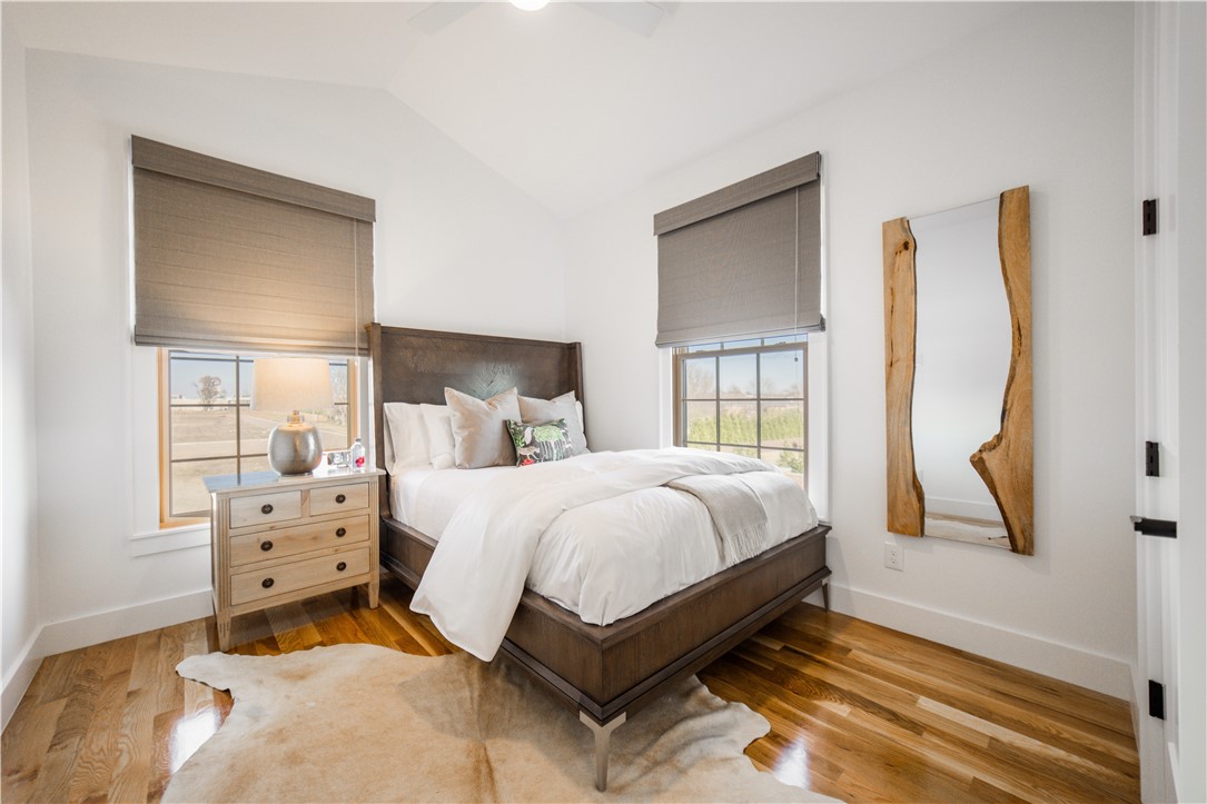 Pinnacle Village - Residential Lease