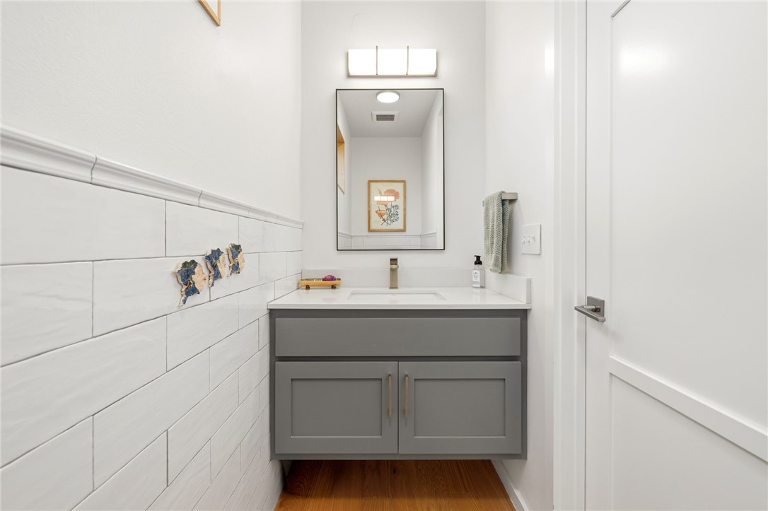 MCANDREW & JACKSON ADD-BENTONVILLE - Residential