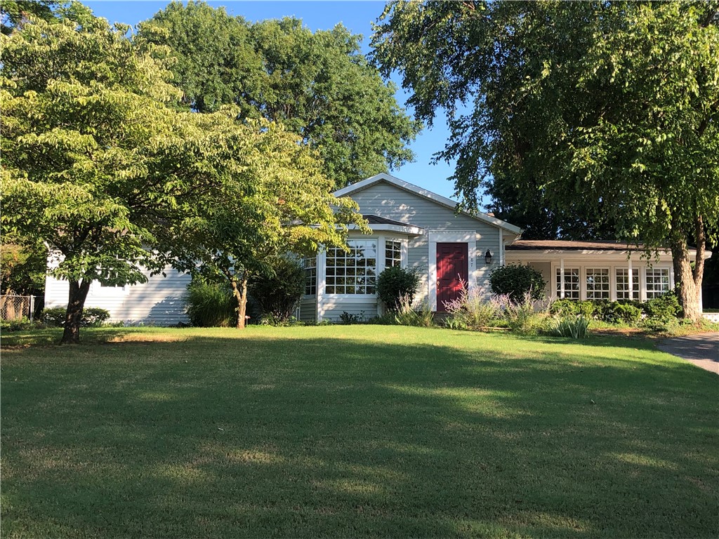 View Fayetteville, AR 72701 property