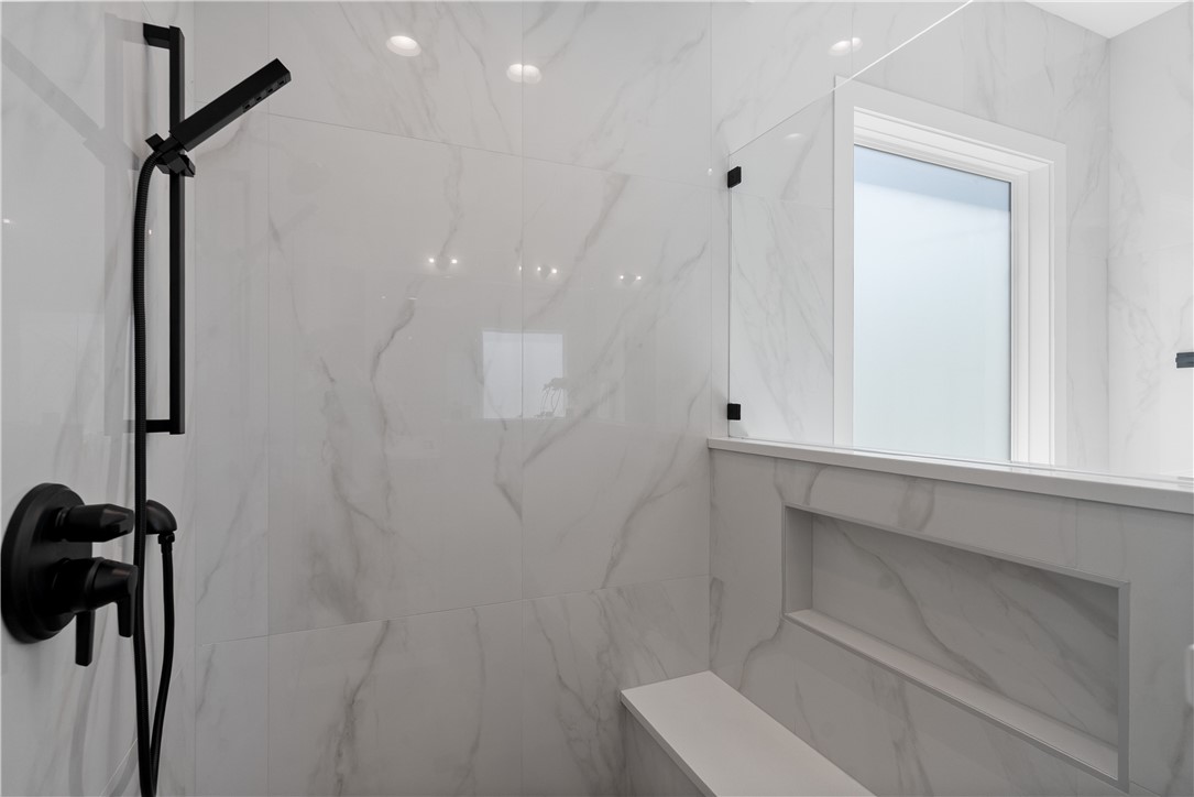 Aurora Heartbeat - Residential