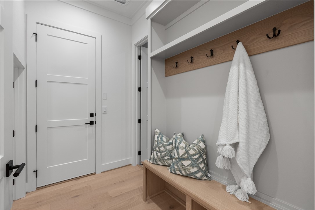 Aurora Heartbeat - Residential