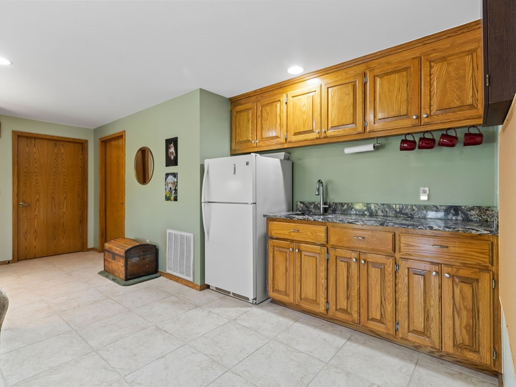 Aberdeen Sub Bvv - Residential