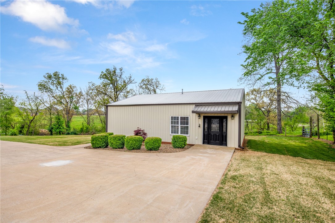 Johnsons 2nd Add Cave Spgs - Residential