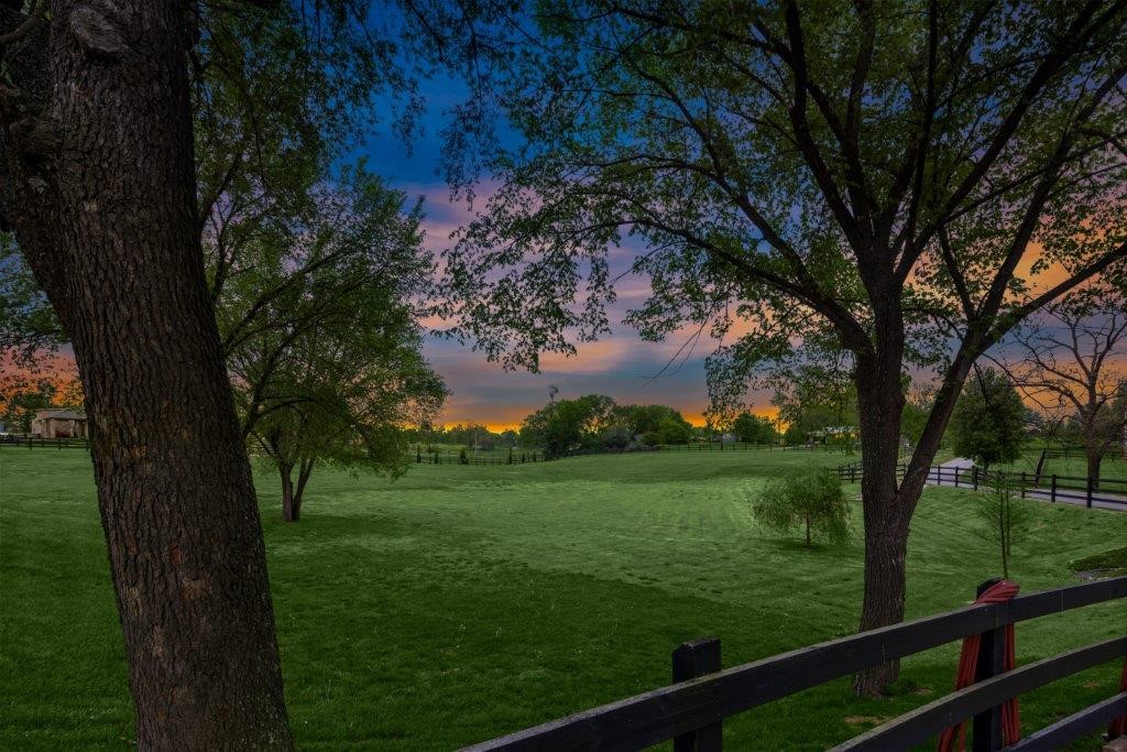 Johnsons 2nd Add Cave Spgs - Residential