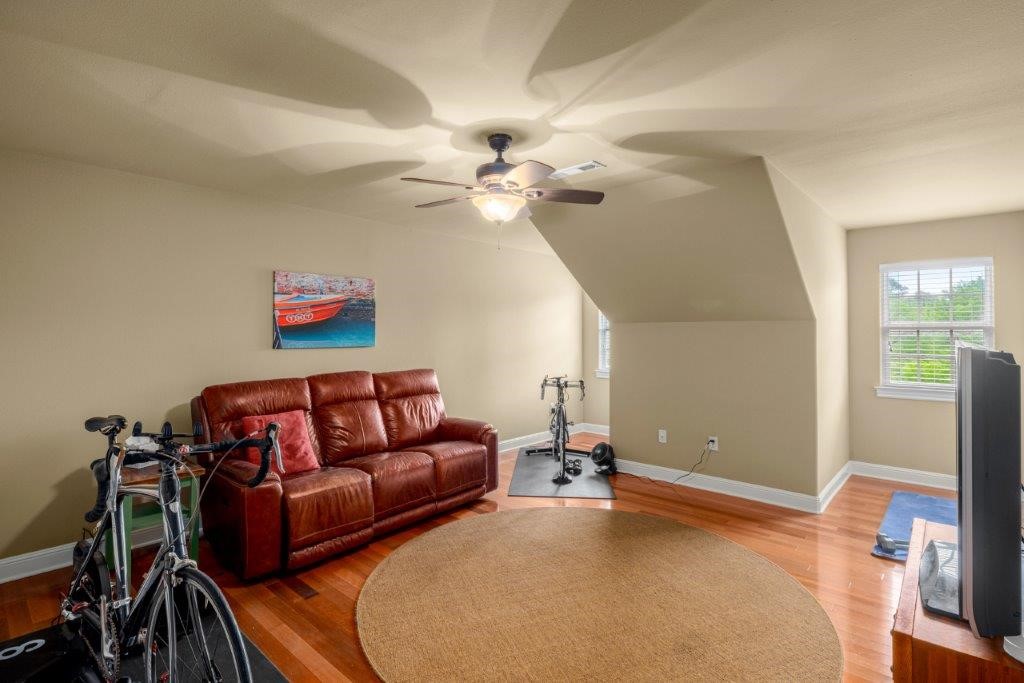 Johnsons 2nd Add Cave Spgs - Residential