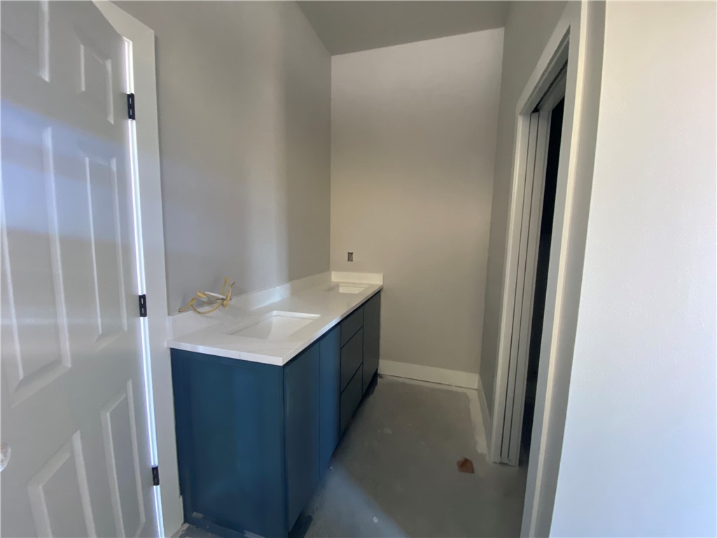 Seminole Park Sub Rogers - Residential