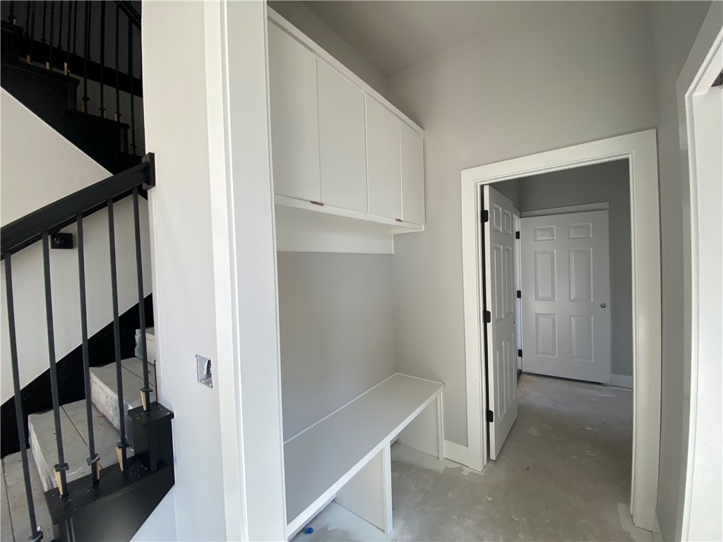 Seminole Park Sub Rogers - Residential