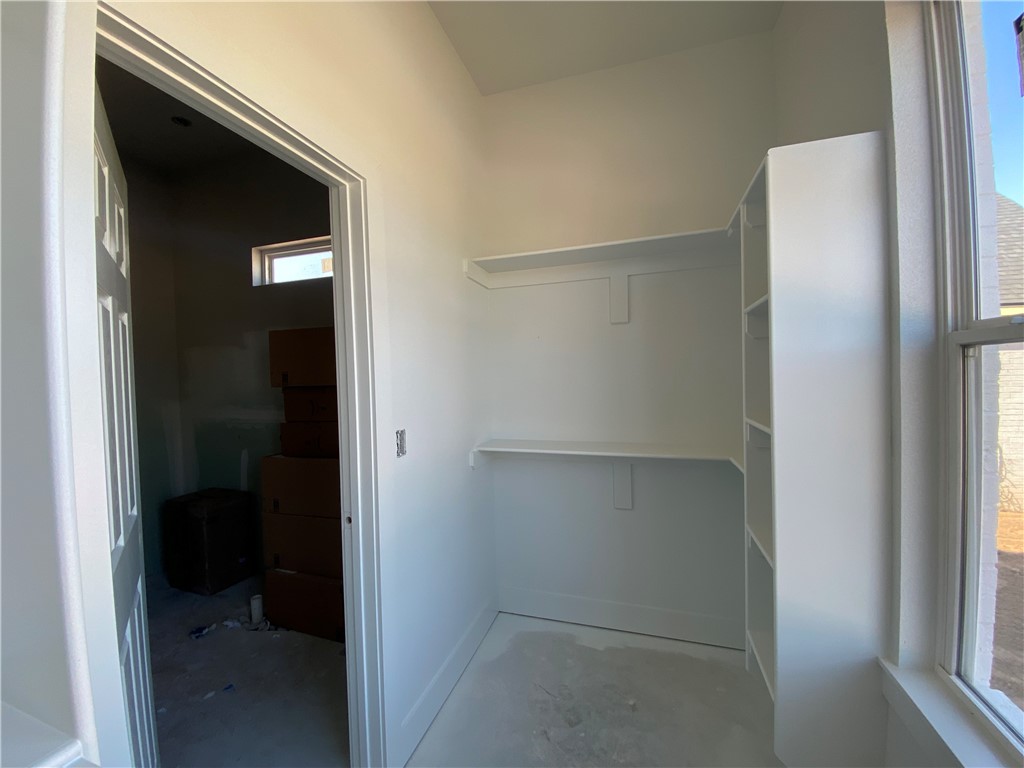 Seminole Park Sub Rogers - Residential