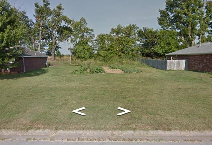 Looking for an inexpensive lot in the Bentonville West School District? Look no further, won't last long.
