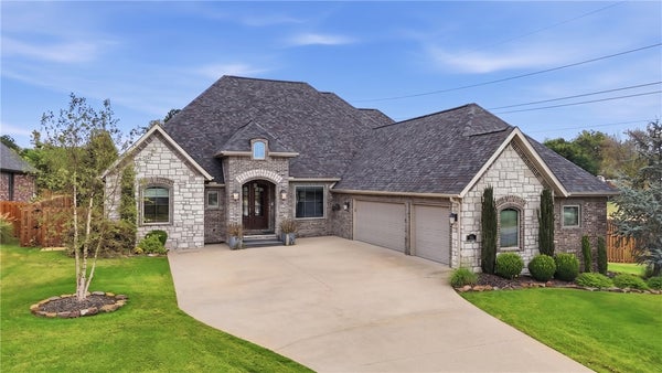 325 ANGEL FALLS LN, SPRINGDALE, AR 72762 - Image c5bdf1cdea8ab2ece9691ccafc9c8c83/937520141
