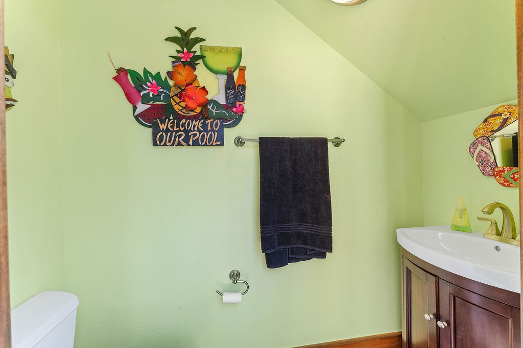 Twin Lakes Est - Residential