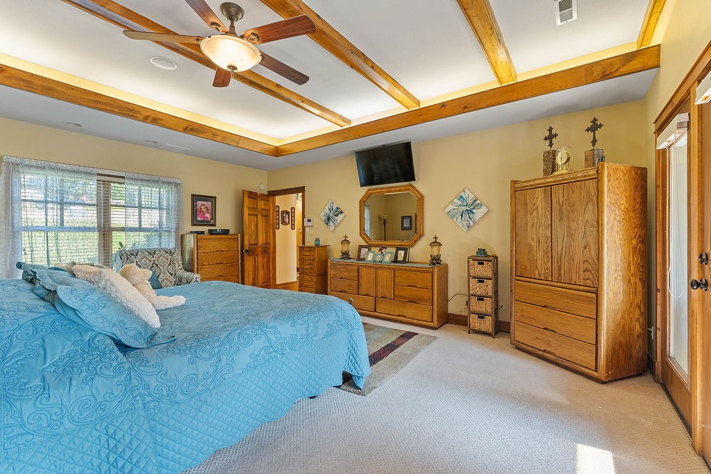 Twin Lakes Est - Residential