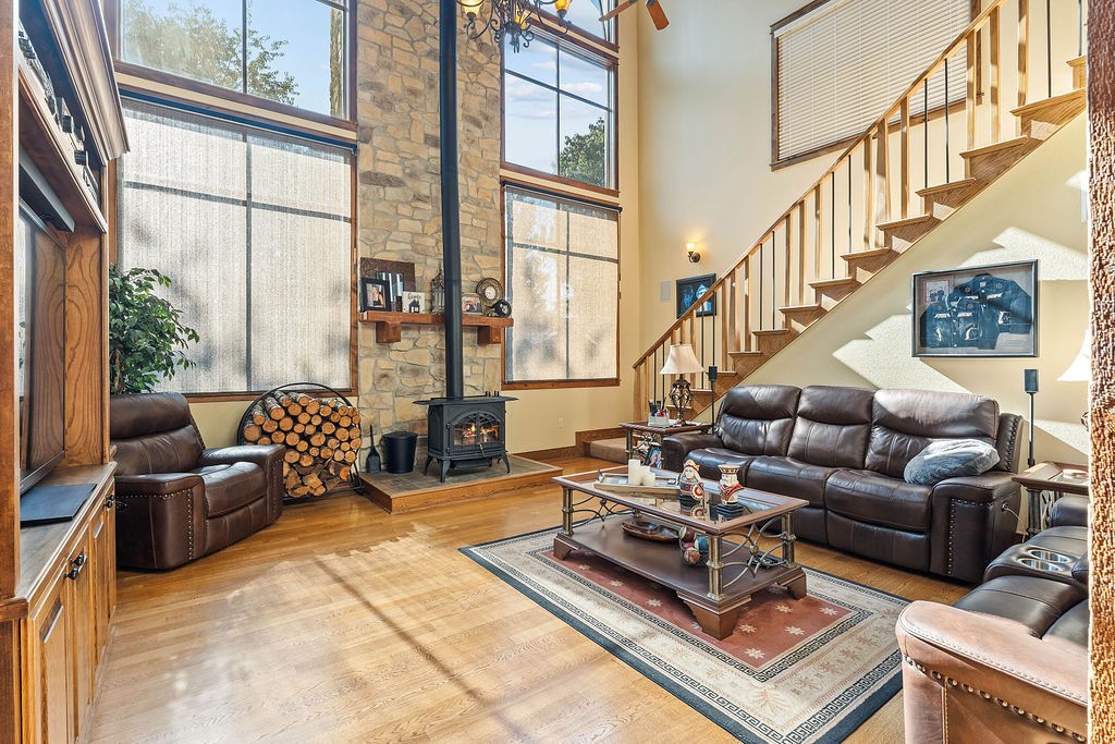 Twin Lakes Est - Residential