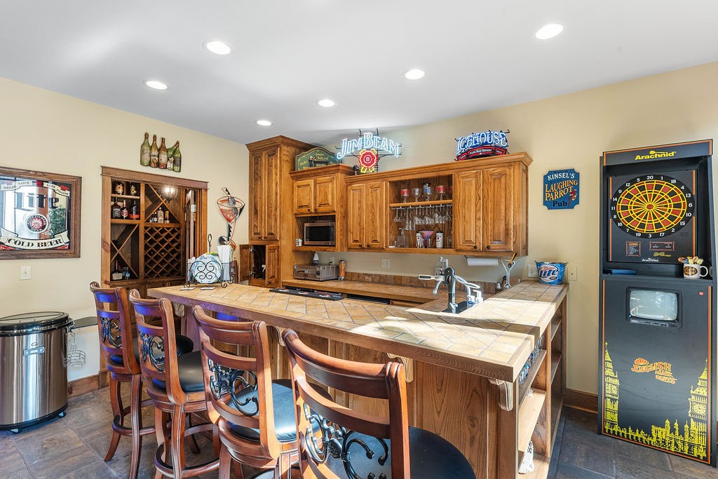 Twin Lakes Est - Residential