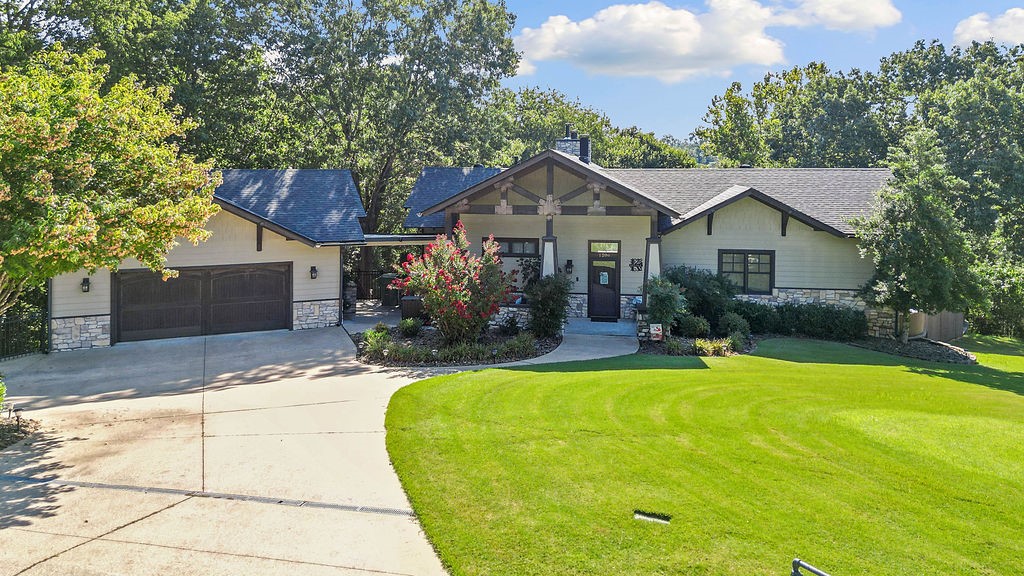 Twin Lakes Est - Residential