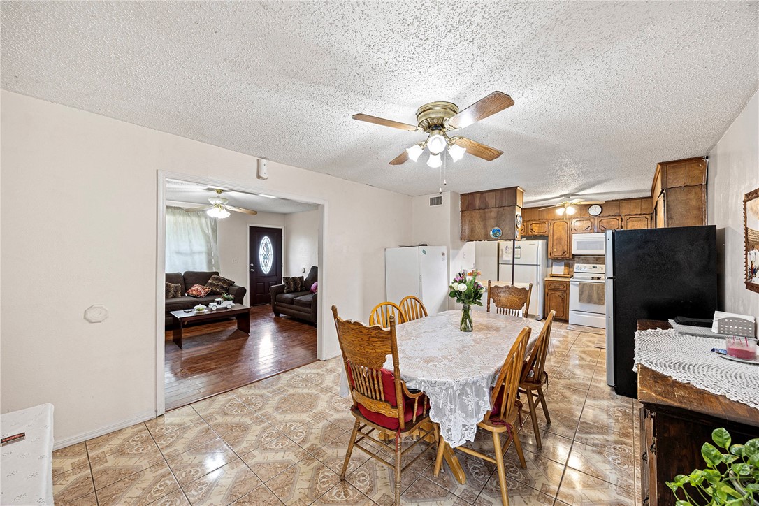 Butler Add #2-Lavaca - Residential