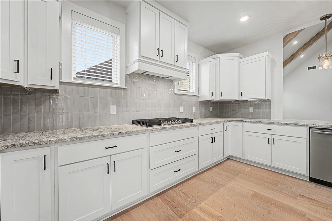 DIAMOND ESTATES PH V-CENTERTON - Residential