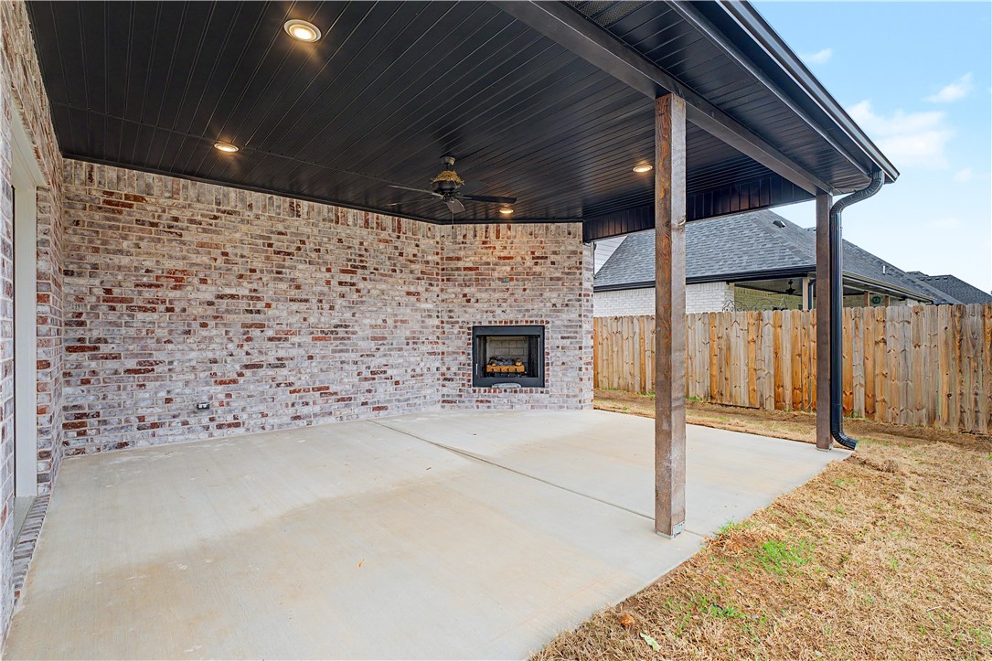 DIAMOND ESTATES PH V-CENTERTON - Residential