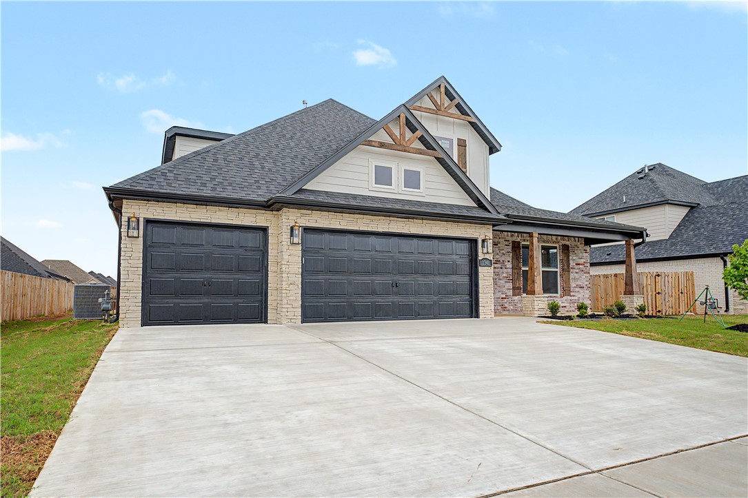 DIAMOND ESTATES PH V-CENTERTON - Residential