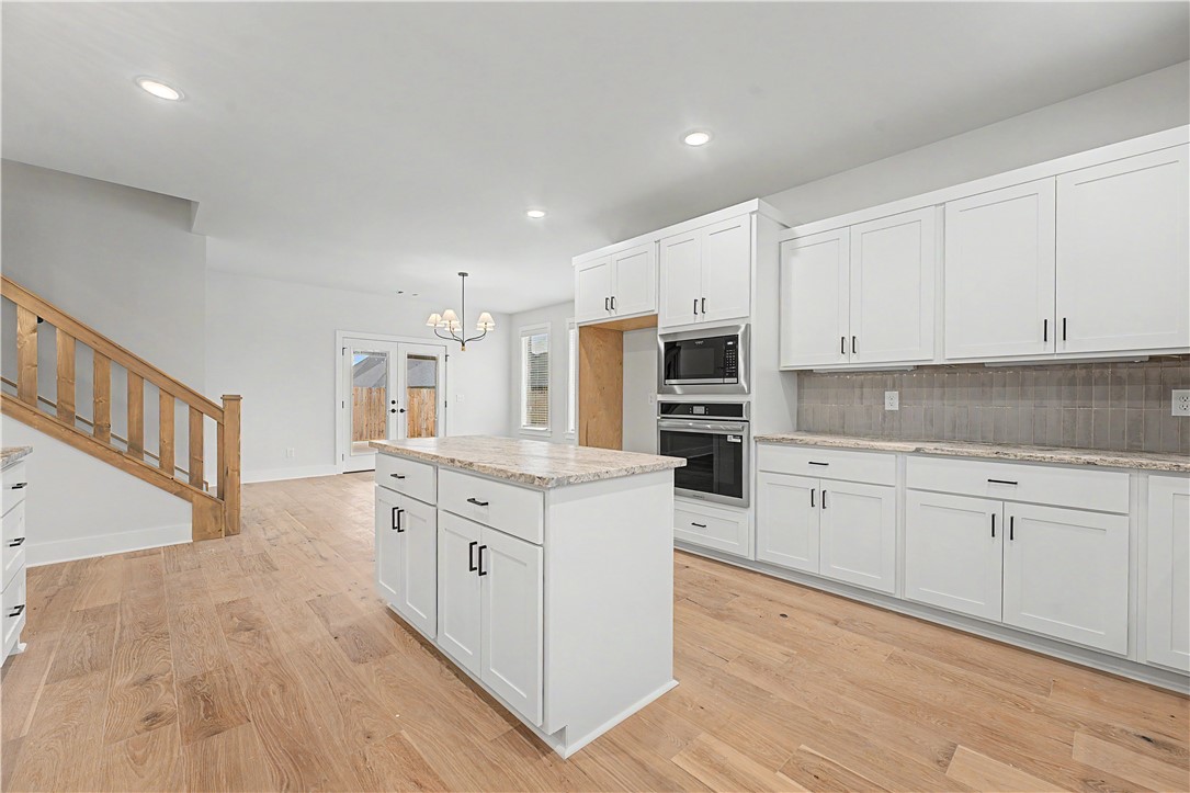 DIAMOND ESTATES PH V-CENTERTON - Residential