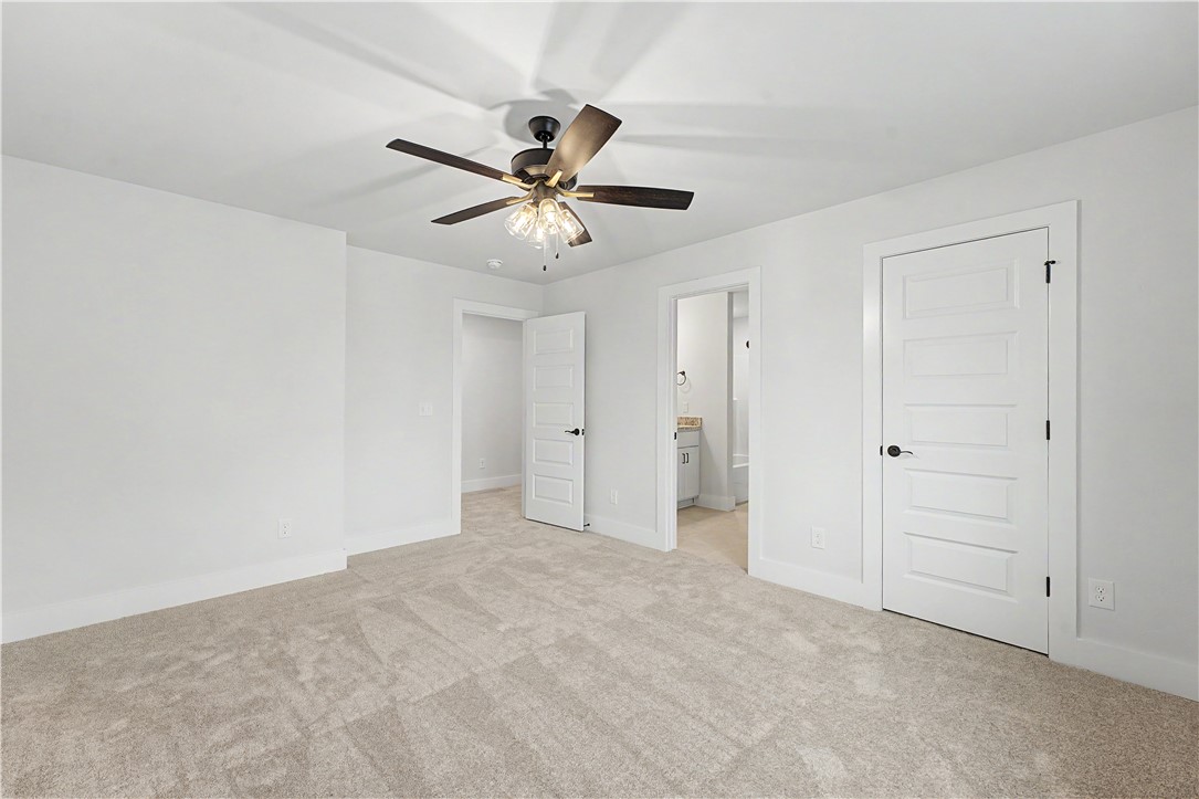 DIAMOND ESTATES PH V-CENTERTON - Residential