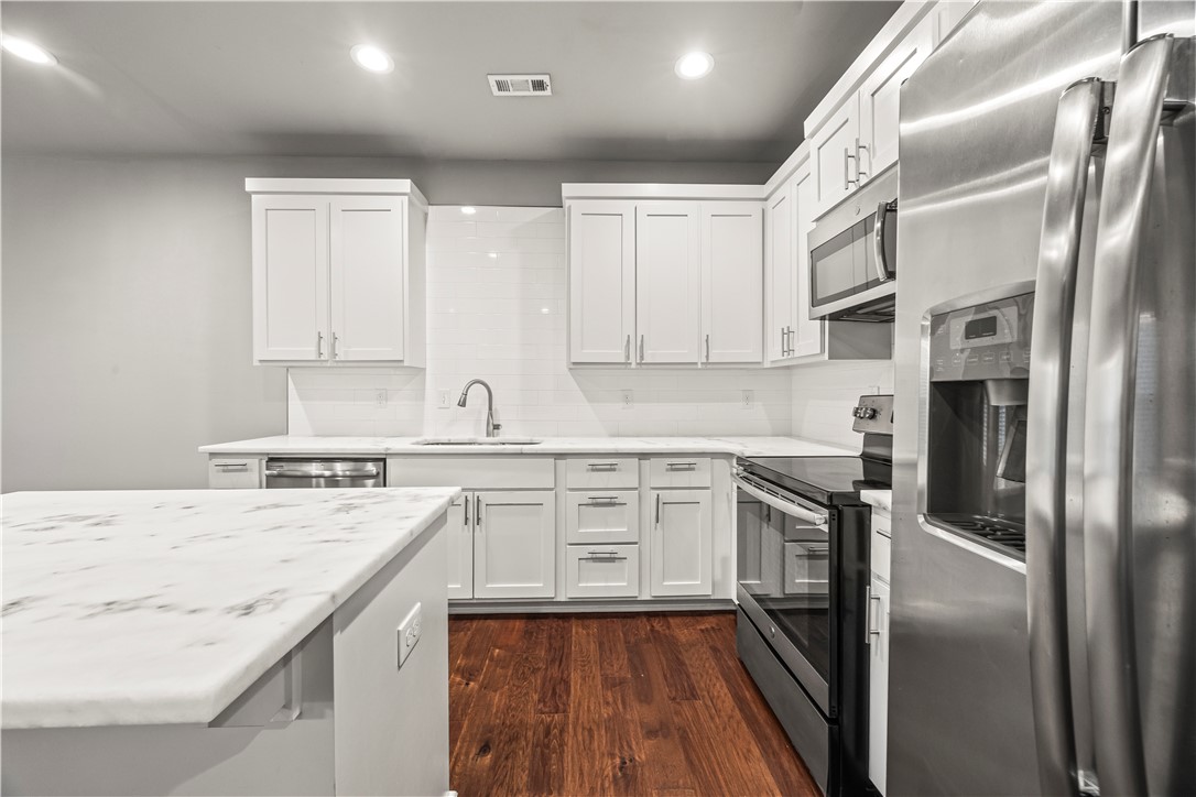 Bungalows At Cato Spgs - Residential