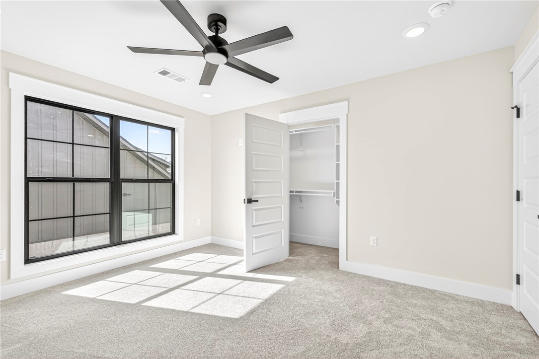 Wells Lake Cottages At Chaffee Crossing - Residential