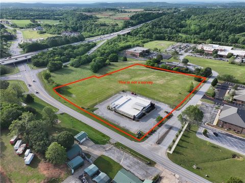 5201 Willow Creek Drive Springdale AR 72762