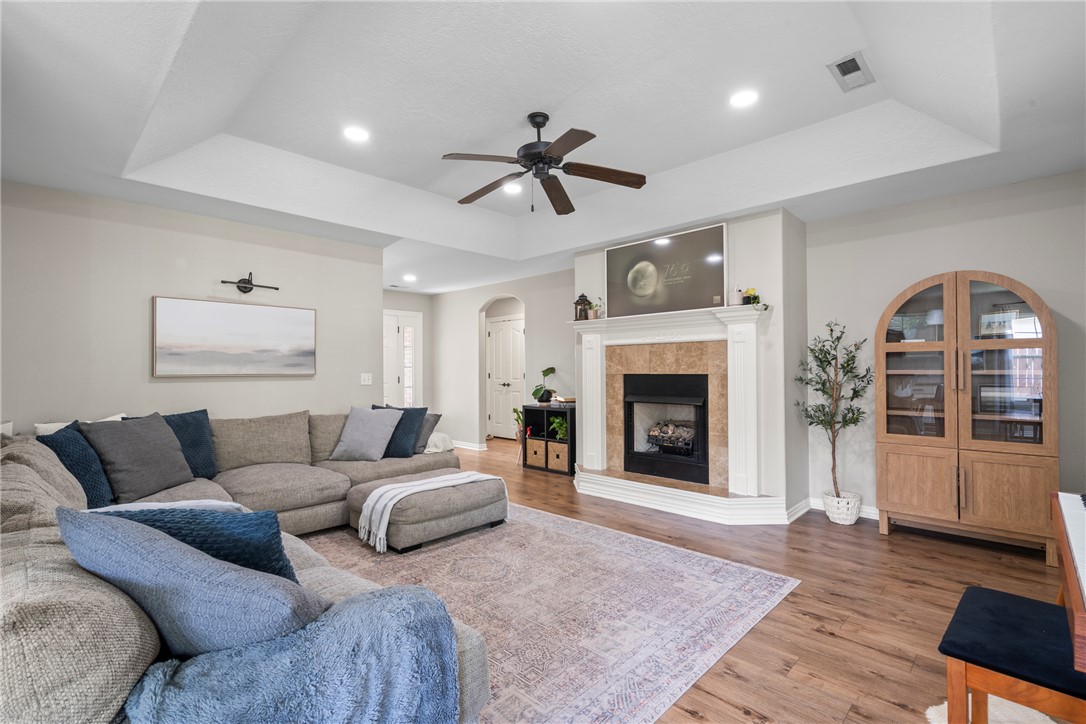 Deer Lodge Sub Siloam Spgs - Residential