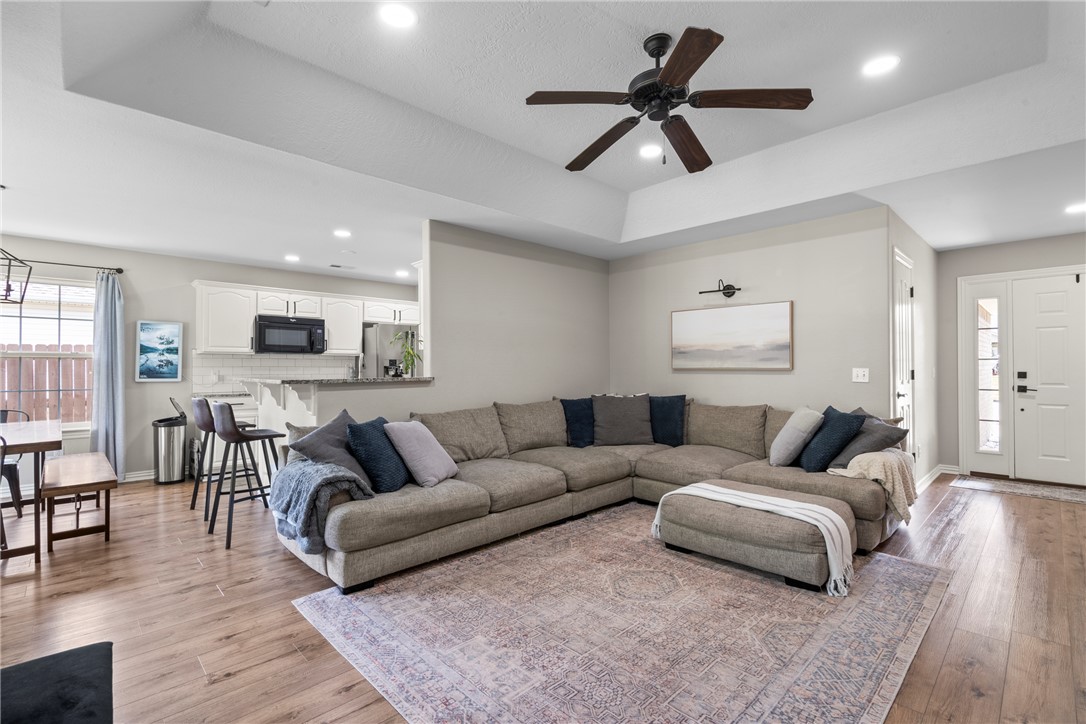 Deer Lodge Sub Siloam Spgs - Residential