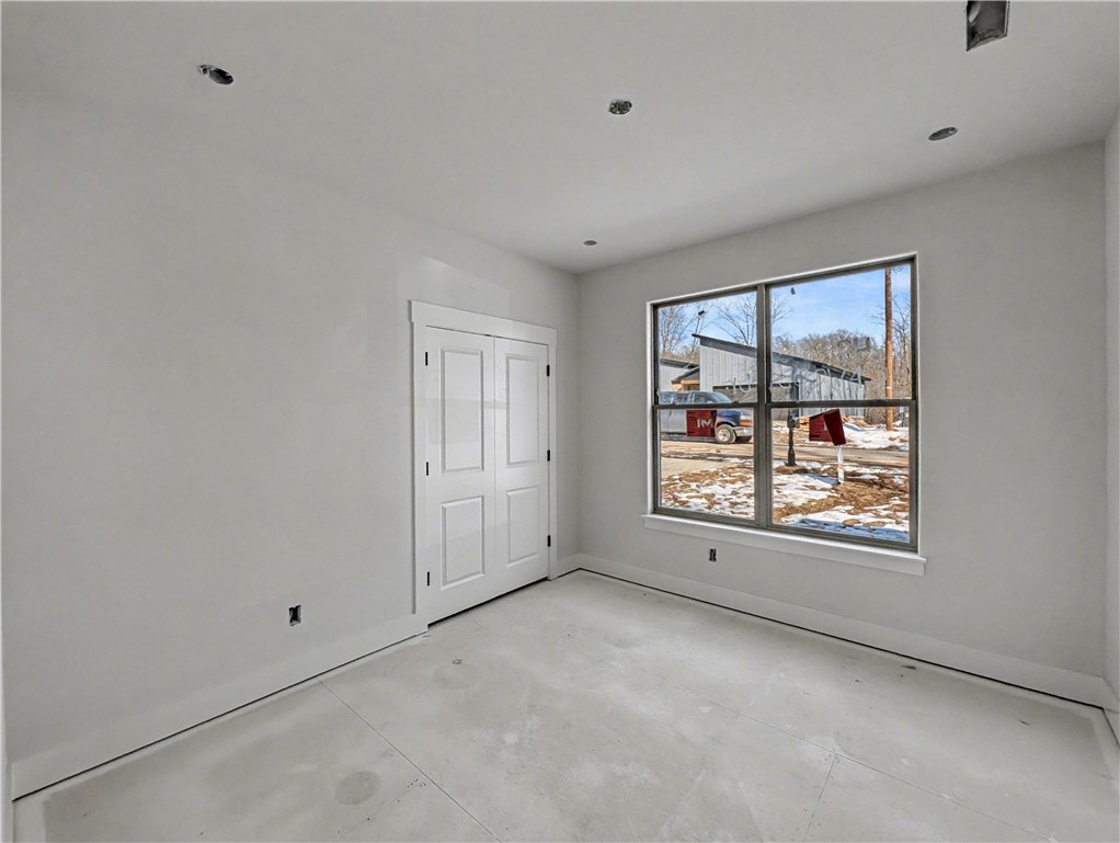 EAST RIDING - Residential