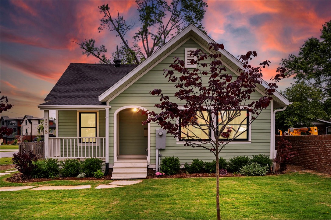 Demings 2nd Add Bentonville - Residential