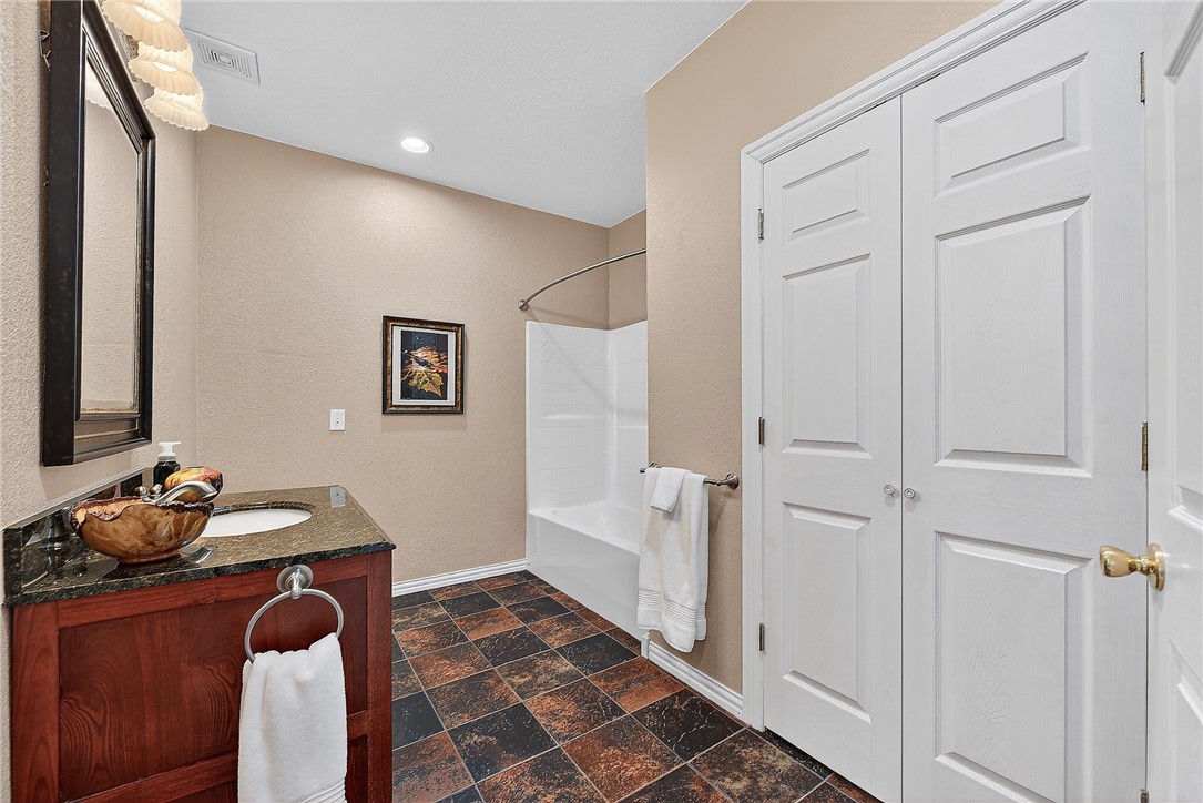 Shorecliff Estates - Residential