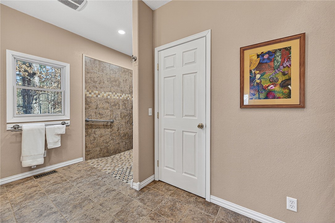 Shorecliff Estates - Residential