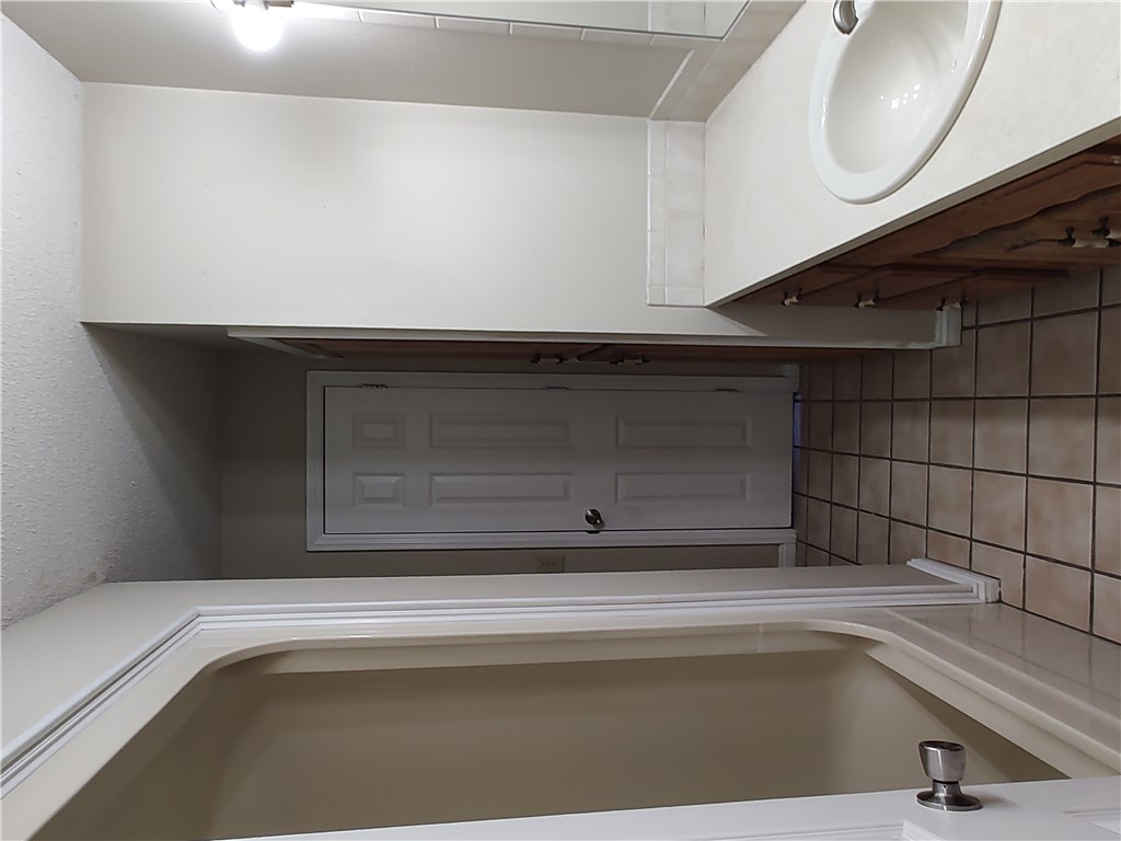 Fox Run Sub Lowell - Residential Lease