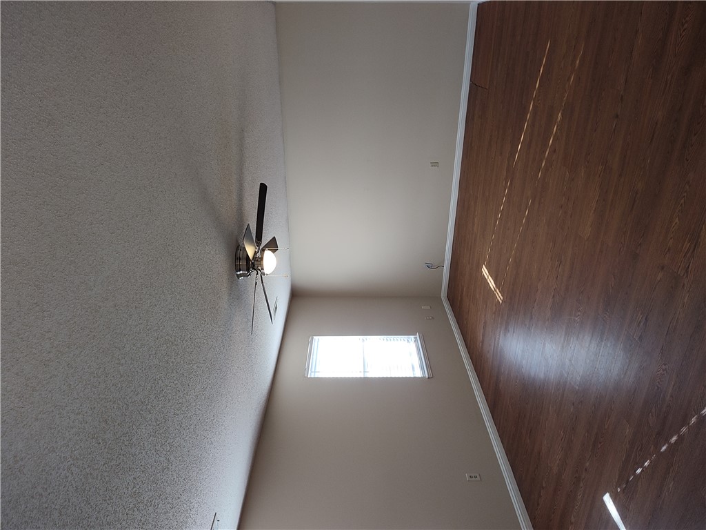 Fox Run Sub Lowell - Residential Lease