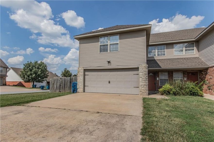 Beautiful 3-Bedroom, 2.5-Bath Duplex for Lease in SW Bentonville

This spacious and well-maintained duplex sits on a desirable corner lot in Southwest Bentonville. Inside, you'll find three bedrooms, two and a half bathrooms, granite countertops, wood flooring, and fresh, modern paint throughout. The fully fenced backyard offers a private outdoor space perfect for relaxing or entertaining.

Enjoy the convenience of a 2-car garage and all-electric utilities, along with easy access to nearby walking trails. The refrigerator, washer, and dryer are included as a courtesy to tenants, making your move-in even easier.

This home is move-in ready and located close to everything Bentonville has to offer, including parks, schools, and shopping. Don’t miss your chance—schedule a showing today!
