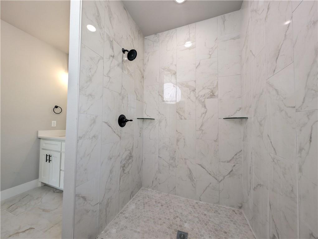 YORK SUB-BVV - Residential Lease