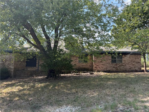 Photo of 4411 E Davis Lane, Fayetteville, AR 72703 (MLS # 1362510)