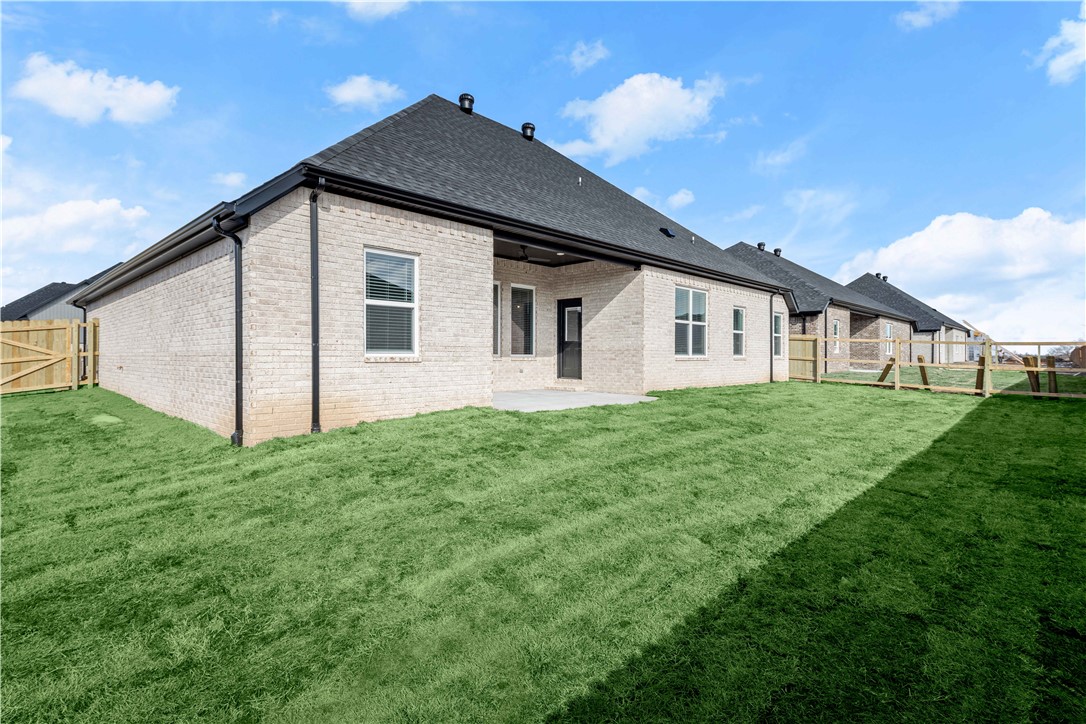 Forest Park Ph 3 Centerton - Residential Lease