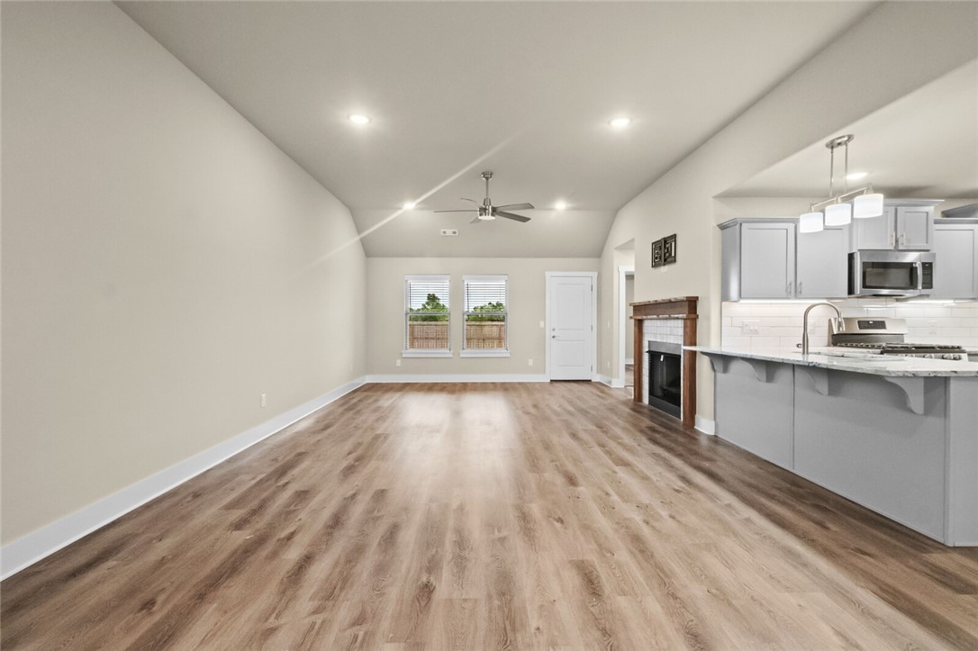 Hilldale Sub Centerton - Residential