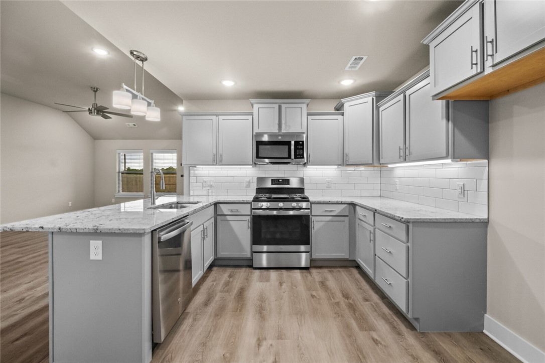 Hilldale Sub Centerton - Residential