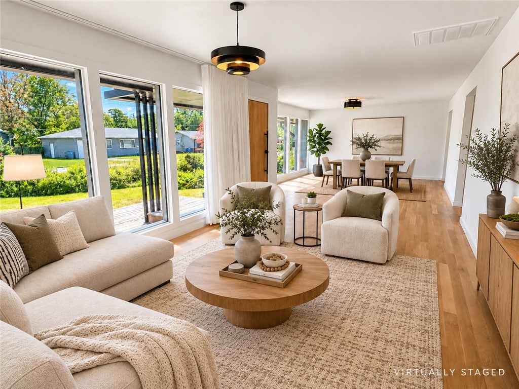307 Crestview Drive