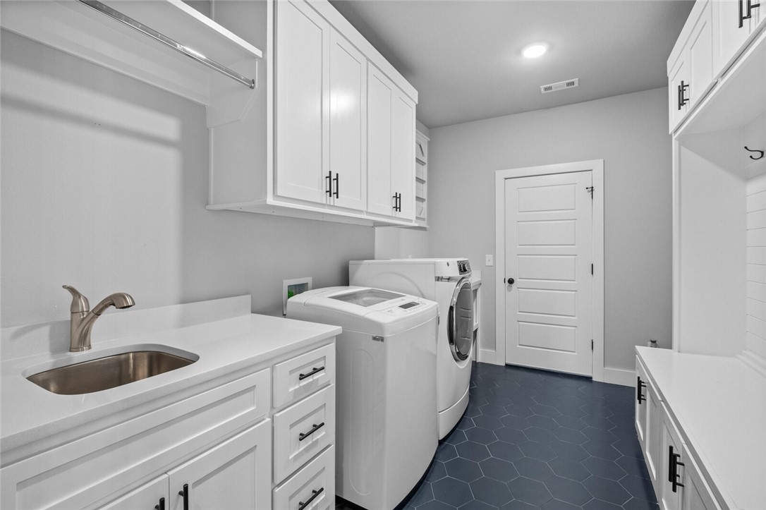 Meadows, The Little Flock - Residential