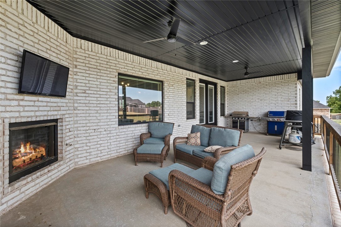 Meadows, The Little Flock - Residential