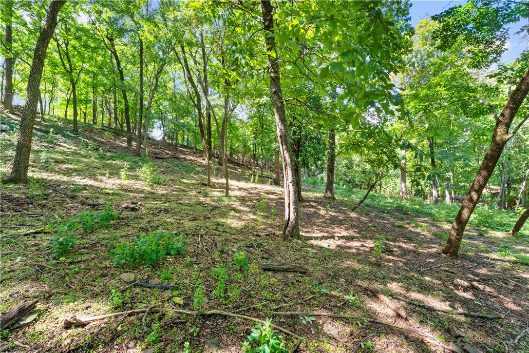 Crestwood Acres Add - Land