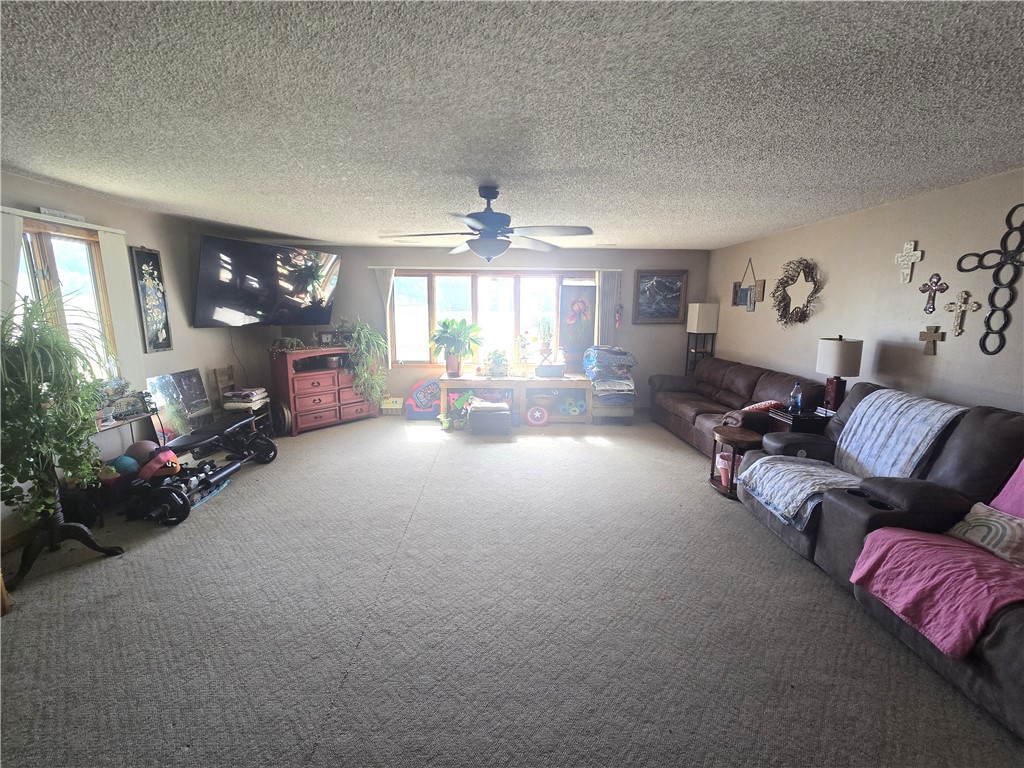 23-15-32 - Residential