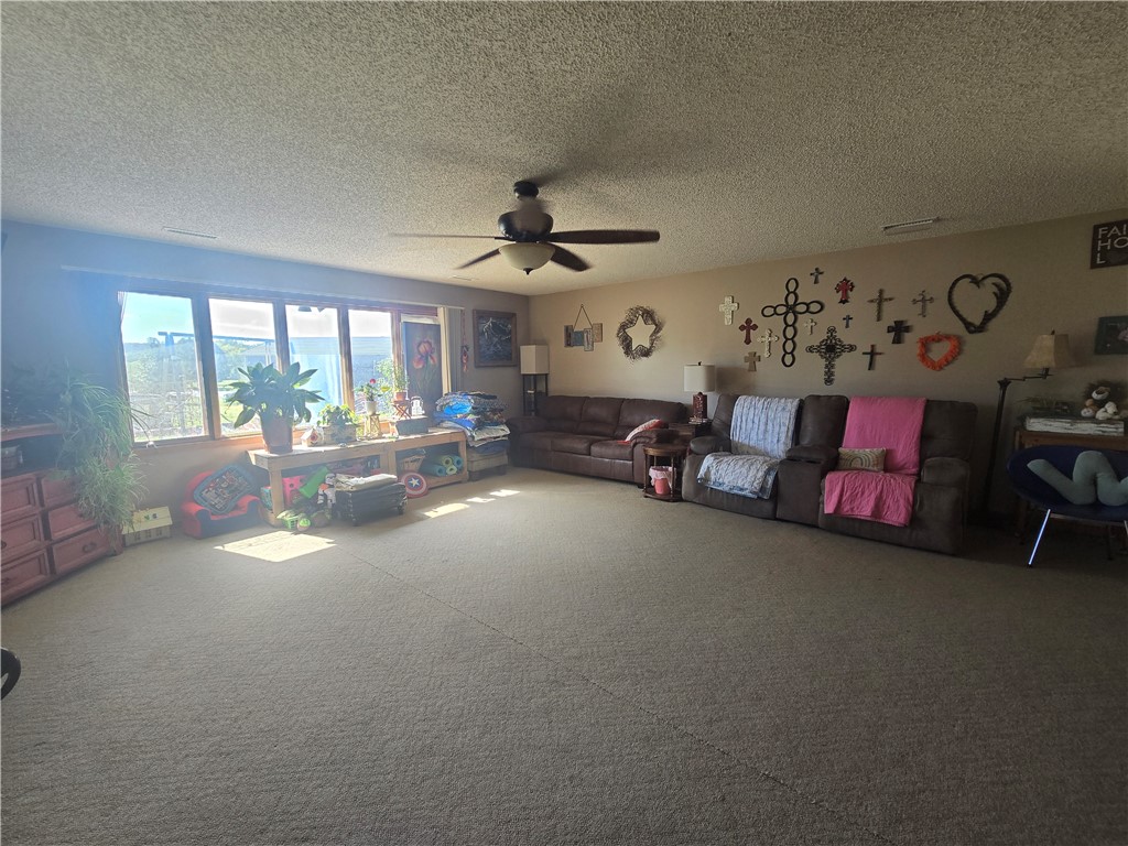 23-15-32 - Residential